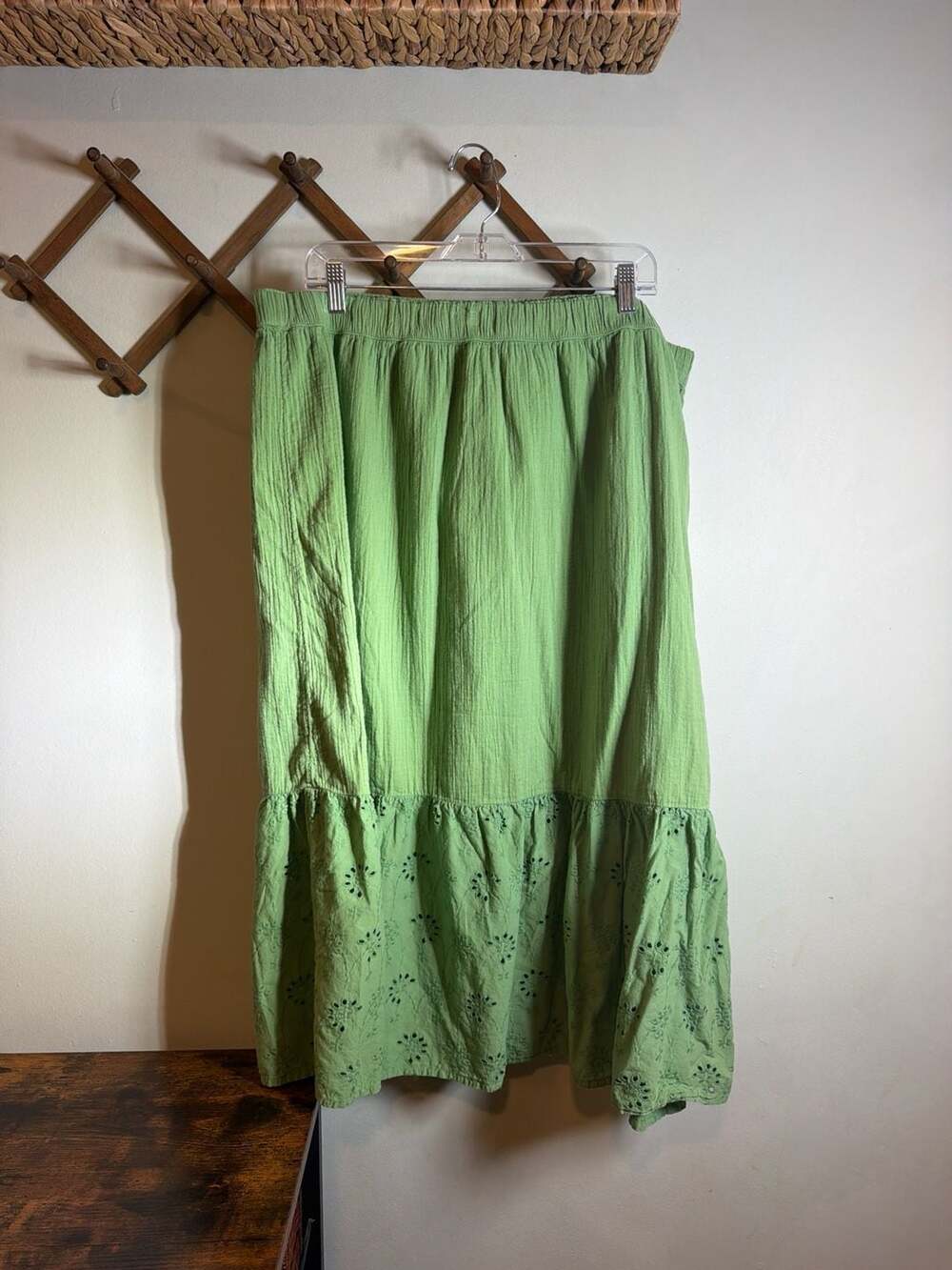 Wonderly Green Gauze Eyelet Ruffle Hem Midi Skirt Size XXL